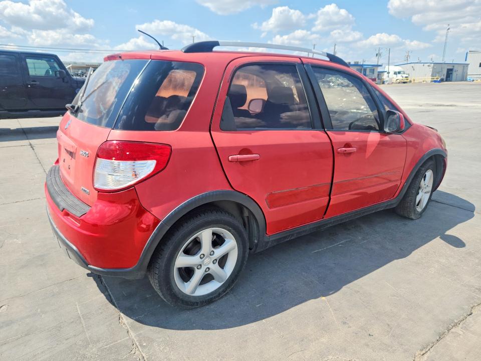 2007 Suzuki Sx4 VIN JS2YB417975100066 COPART salvage auction — ROOF, TX - SALVAGE VEHICLE TITLE, sold $150 on 2026-09-30 (photo 3)