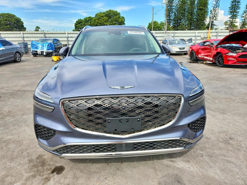 2026 Genesis Gv70 VIN 5NMMBDTB6TH040460 COPART salvage auction — WATER/FLOOD, Mi - Cert Of Title-Salvage Flood, sold $3,700 on 2026-09-09 (photo 5)