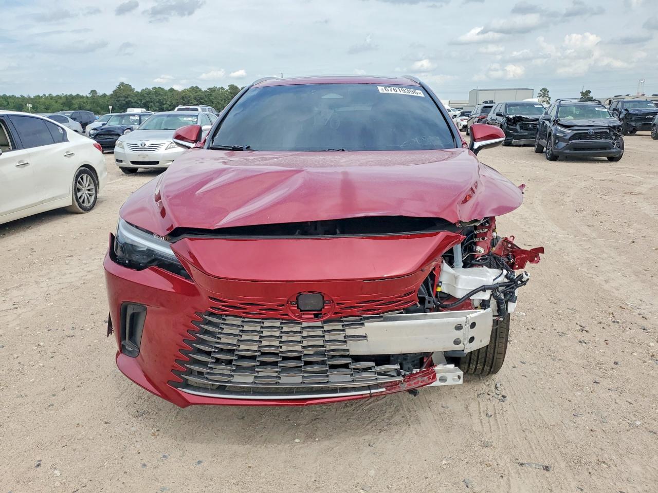 2026 Lexus Rx VIN 2T2BBMCA0TC111538 COPART salvage auction — Front End, FL - CERT OF TITLE SLVG REBUILDABLE, sold $24,600 on 2026-09-08 (photo 5)