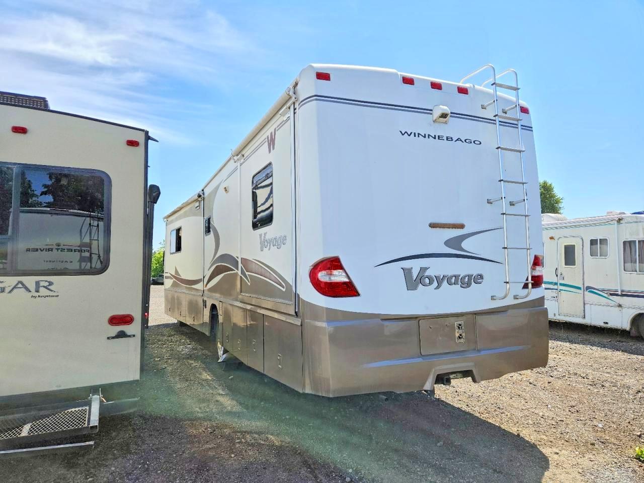 2005 Winnibago Recreational vehicle (rv) VIN 5B4MPA7G053397937 COPART salvage auction — Minor Dent/Scratches, OR - CERTIFICATE OF TITLE (P), sold $1,250 on 2026-10-02 (photo 3)