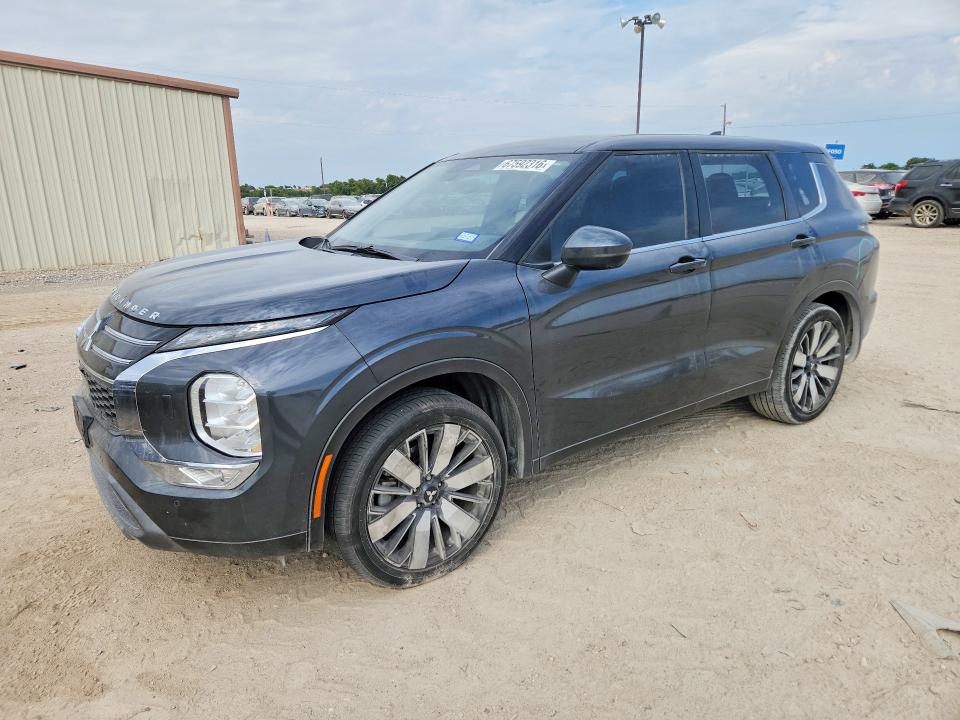 2025 Mitsubishi Outlander VIN JA4J4VA8XSZ025670 — COPART salvage auction photo
