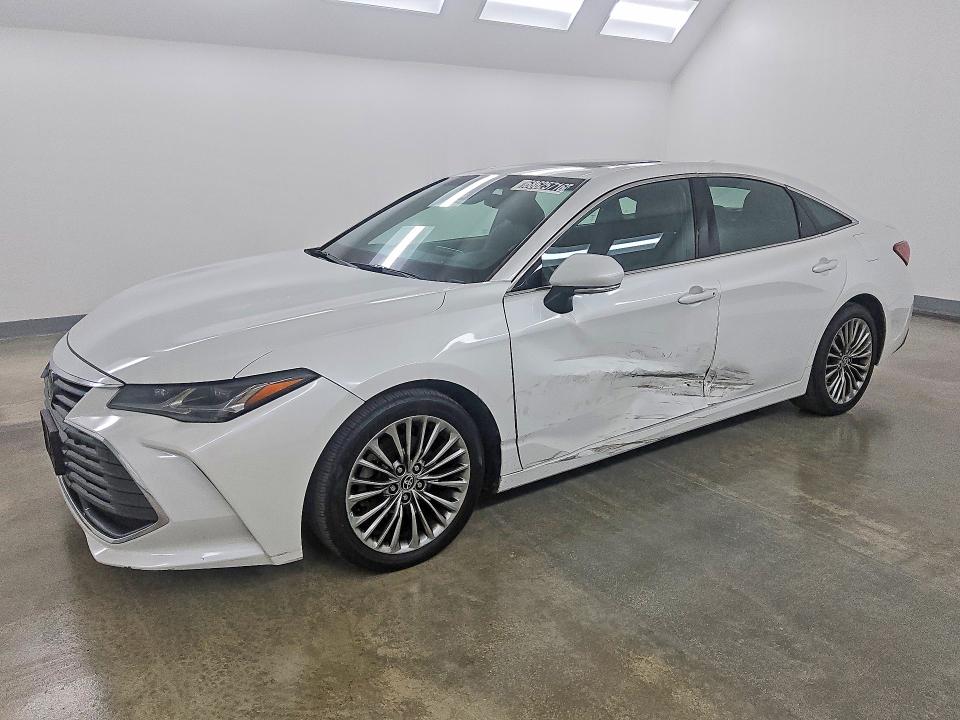2022 Toyota Avalon VIN 4T1DZ1FB1NU080104 — COPART salvage auction photo