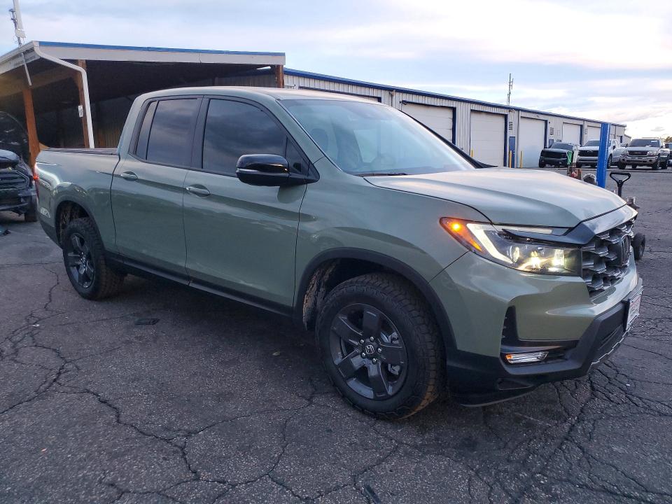 2026 Honda Ridgeline VIN 5FPYK3F63TB034327 COPART salvage auction — FRONT END, CO - PUBLIC - SALVAGE TITLE (P), sold $22,300 on 2026-10-08 (photo 4)