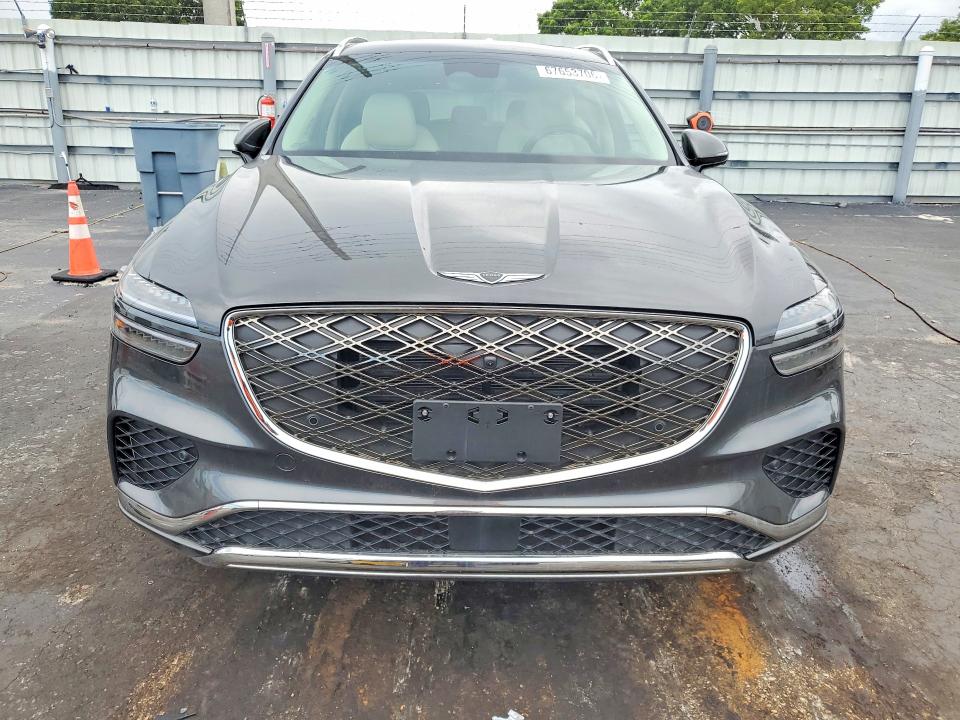 2026 Genesis Gv70 VIN KMUMBDTBXTU238836 COPART salvage auction — WATER/FLOOD, Mi - Cert Of Title-Salvage Flood, sold $9,600 on 2026-09-09 (photo 5)