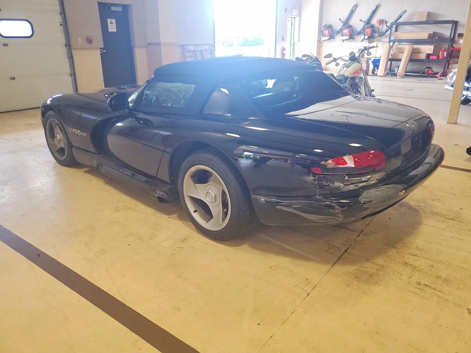 1995 Dodge Viper VIN 1B3BR65E9SV200677 COPART salvage auction — REAR END, CT - CERT OF TITLE-SALVAGE, sold $35,000 on 2026-09-29 (photo 2)