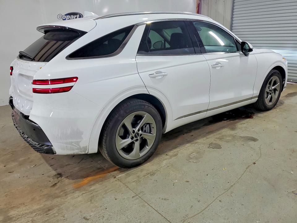 2026 Genesis Gv70 VIN 5NMMADTBXTH062674 COPART salvage auction — REAR END, Tx - Certificate Of Title (P), sold $21,700 on 2026-09-09 (photo 3)