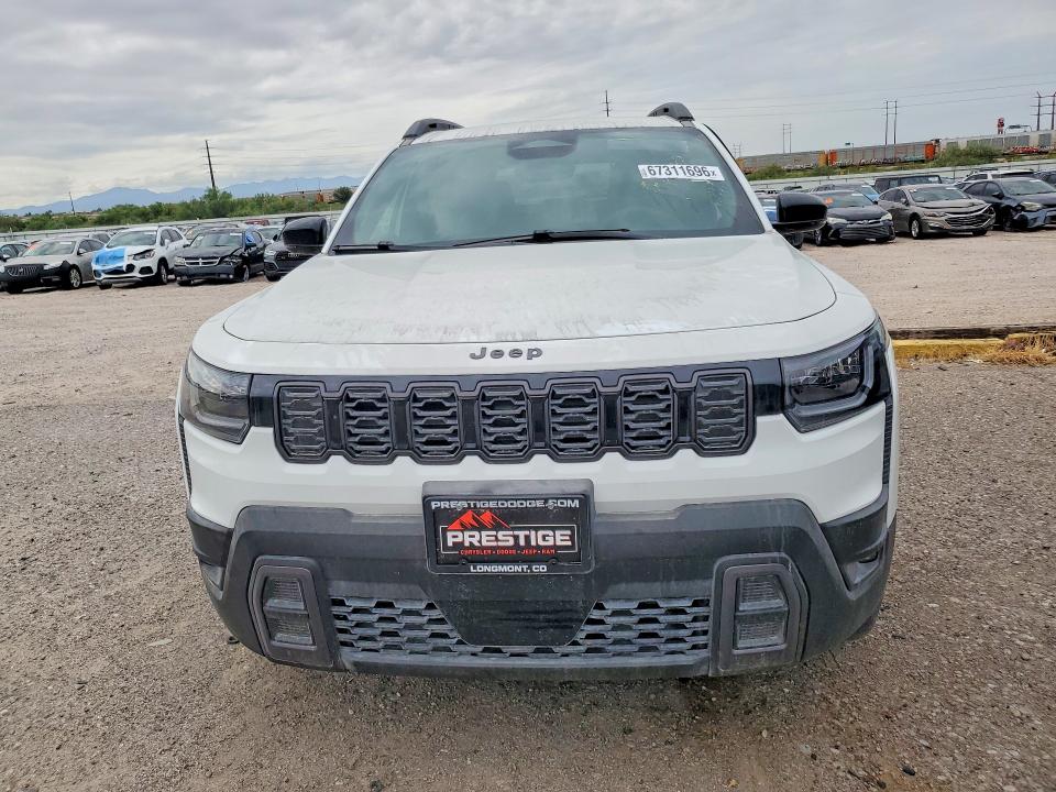 2026 Jeep Cherokee VIN 3C4PJMB20TT157312 COPART salvage auction — SIDE, CO - SALVAGE TITLE (P), sold $12,500 on 2026-09-30 (photo 5)