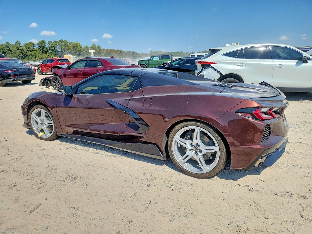 2023 Chevrolet Corvette VIN 1G1YC3D45P5102327 COPART salvage auction — Rear End, Sv - Salvage Title, sold $34,750 on 2026-09-25 (photo 2)
