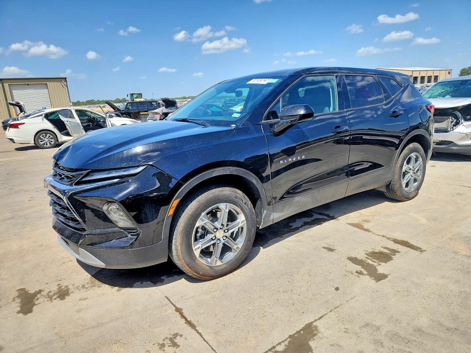 2026 Chevrolet Blazer VIN 3GNKBCR42TS150366 — COPART salvage auction photo