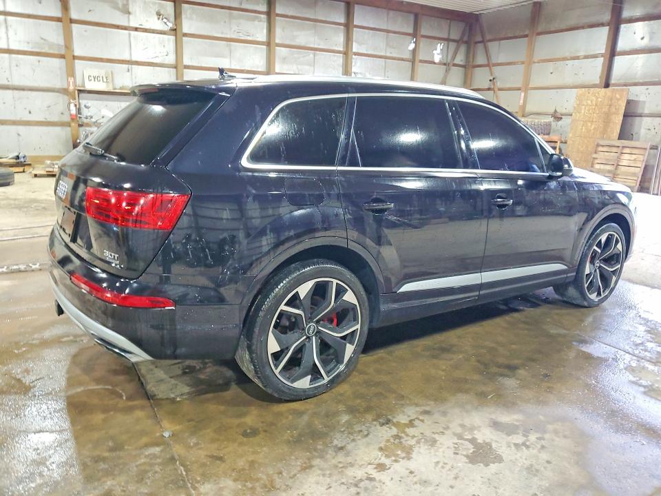 2017 Audi Q7 VIN WA1AAAF76HD005567 COPART salvage auction — WATER/FLOOD, Oh - Certificate Of Title, sold $1,350 on 2026-10-14 (photo 3)
