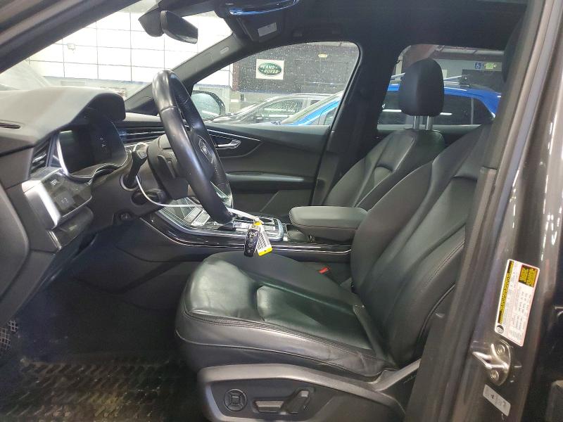 2020 Audi Q7 VIN WA1LXAF76LD004841 COPART salvage auction — MINOR DENT/SCRATCHES, OH - CERTIFICATE OF TITLE (P), sold $14,500 on 2026-10-06 (photo 7)