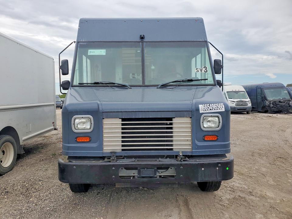 2020 Ford F59 VIN 1F65F5KN0L0A05345 COPART salvage auction — MINOR DENT/SCRATCHES, TX - CERTIFICATE OF TITLE, sold $22,000 on 2026-09-15 (photo 5)