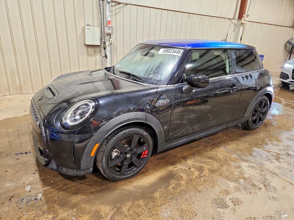 2024 Mini Cooper VIN WMW53DH06R2V37902 — COPART salvage auction photo