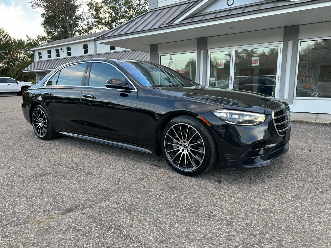 2021 Mercedes-Benz S-Class — VIN W1K6G7GB6MA051031