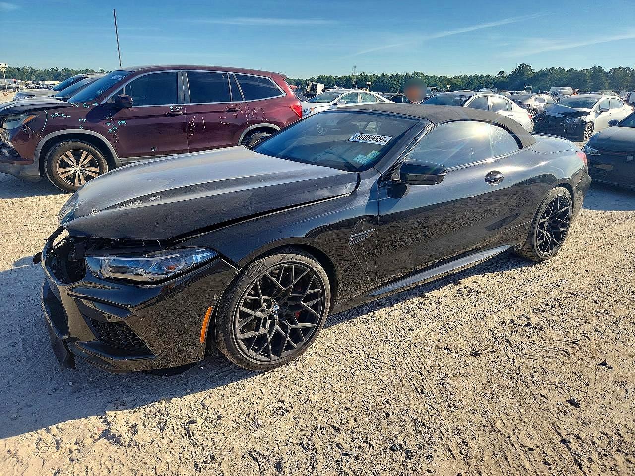 2024 BMW M8 VIN WBSDZ0C0XRCP50271 — COPART salvage auction photo