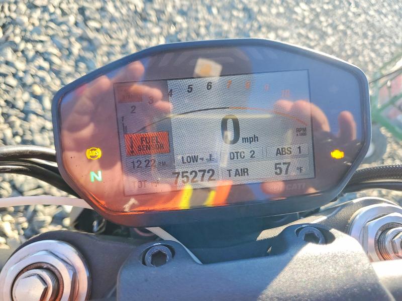 2014 Ducati Monster VIN ZDM1RBSV1EB004041 COPART salvage auction — SIDE, CA - SALVAGE CERTIFICATE, sold $1,600 on 2026-09-17 (photo 7)