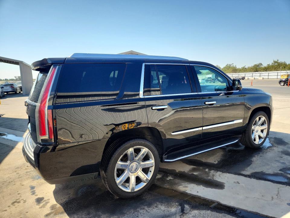 2019 Cadillac Escalade VIN 1GYS4BKJ8KR186863 COPART salvage auction — VANDALISM, FL - CERTIFICATE OF TITLE, sold $16,700 on 2026-10-07 (photo 3)