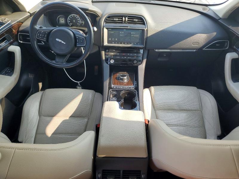 2017 Jaguar F-pace VIN SADCK2BN5HA891084 COPART salvage auction — MINOR DENT/SCRATCHES, TN - CERTIFICATE OF TITLE, sold $1,950 on 2026-09-28 (photo 8)