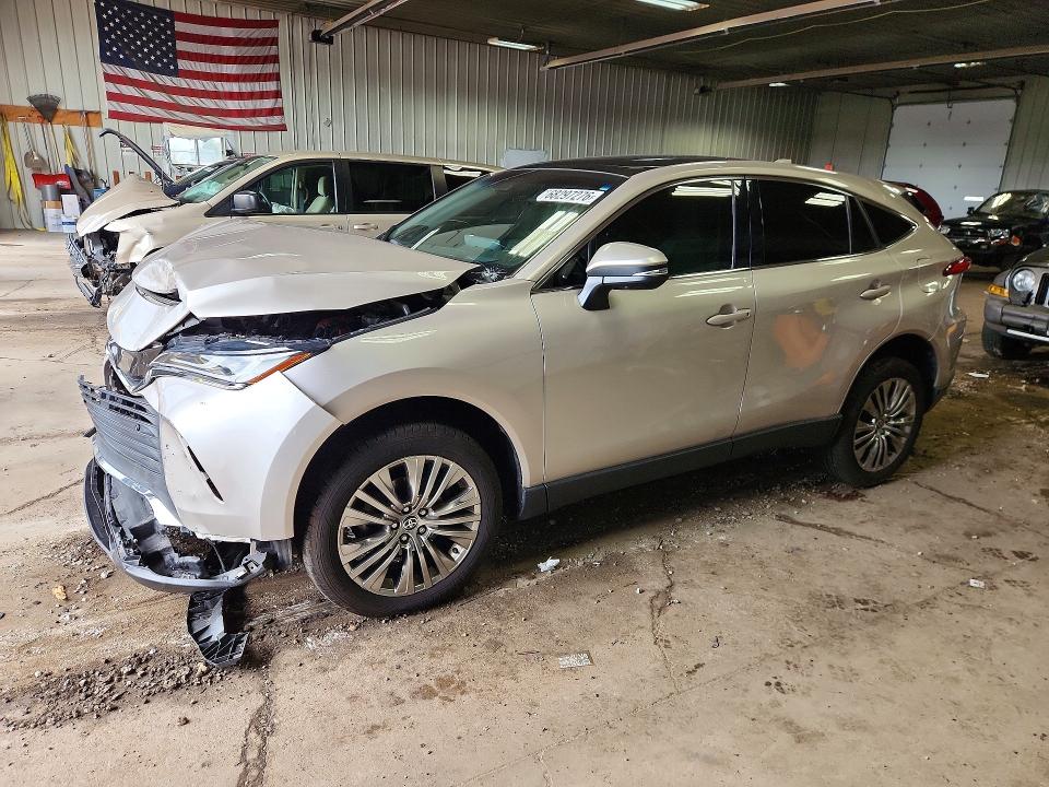2022 Toyota Venza VIN JTEAAAAH1NJ087738 — COPART salvage auction photo