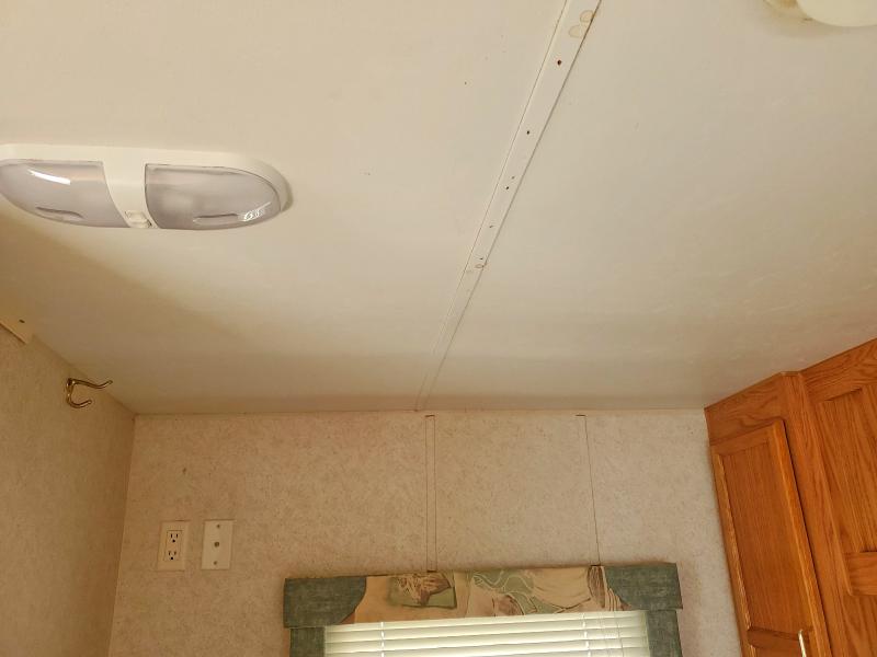 2003 Jayc Trailers VIN 1UJBJ02N031EF0162 COPART salvage auction — WATER/FLOOD, MA - CERT OF TITLE-RECONSTRCTD FLD, sold $90 on 2026-09-15 (photo 9)