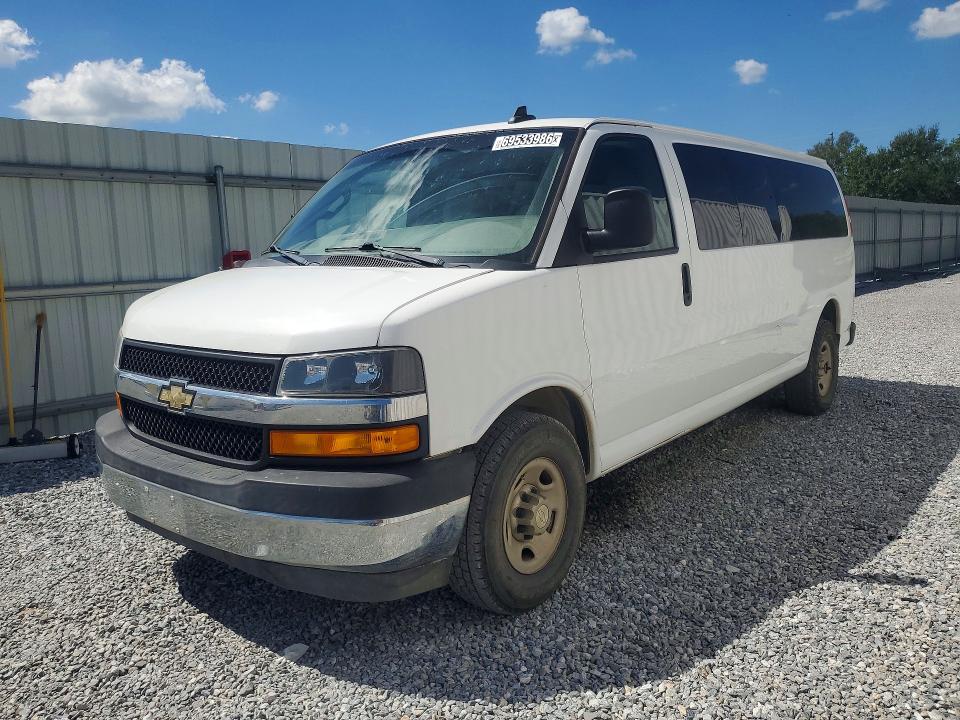 2018 Chevrolet Express 3500 VIN 1GAZGPFG9J1329896 — COPART salvage auction photo