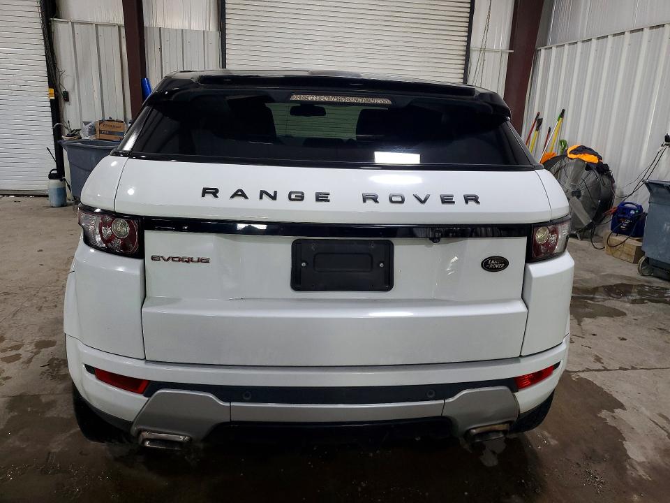 2012 Land Rover Range Rover VIN SALVT1BG2CH646071 COPART salvage auction — MINOR DENT/SCRATCHES, Salvage Title, sold $3,048 on 2026-09-15 (photo 6)
