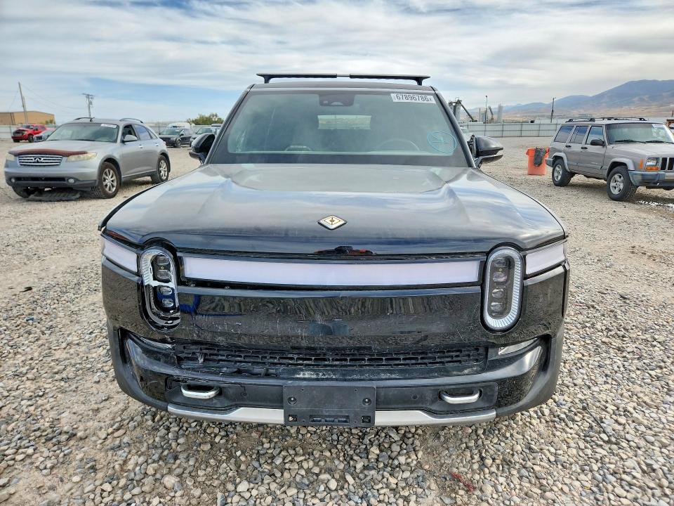 2023 Rivian R1s VIN 7PDSGABA1PN016990 COPART salvage auction — REAR END, Ut - Salvage Certificate, sold $18,600 on 2026-09-11 (photo 5)