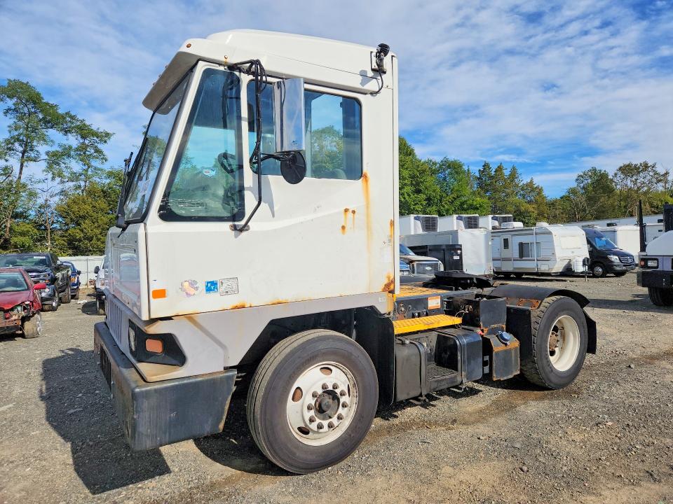 2021 Kalmar Ottawa t2 VIN 11VJ813A1MA000215 — COPART salvage auction photo