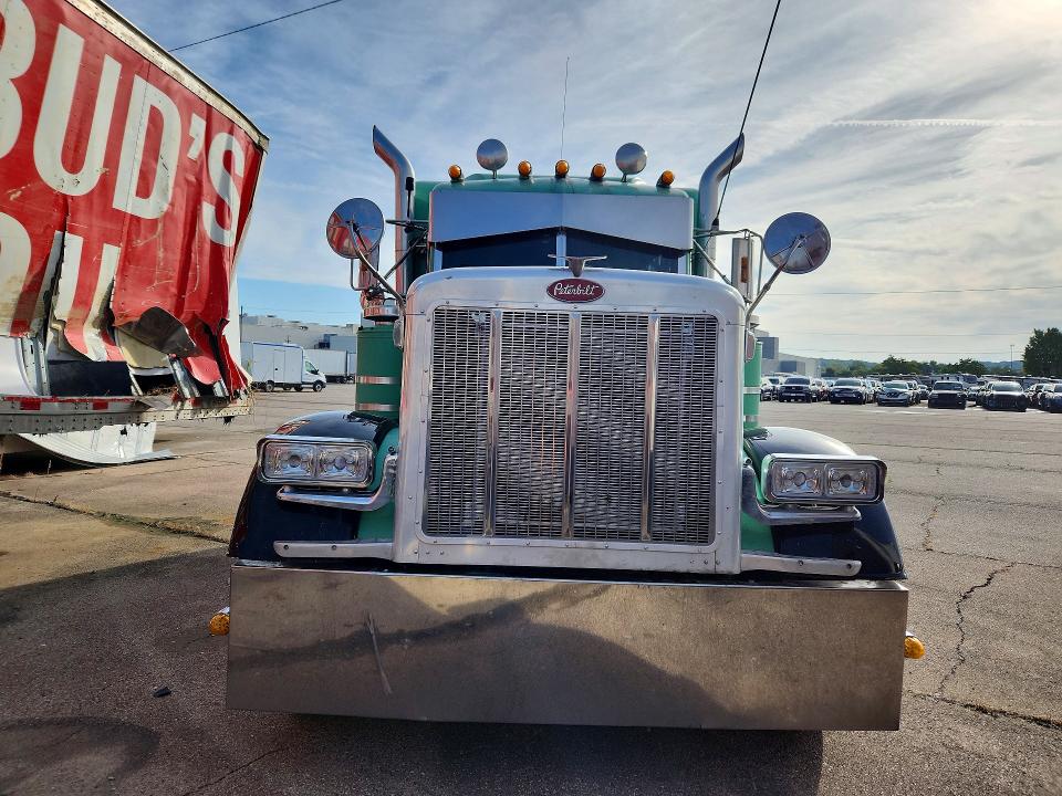 2000 Peterbilt All other VIN 1XP5DR9XXYD483689 COPART salvage auction — MINOR DENT/SCRATCHES, OH - CERTIFICATE OF TITLE, sold $10,200 on 2026-10-09 (photo 5)