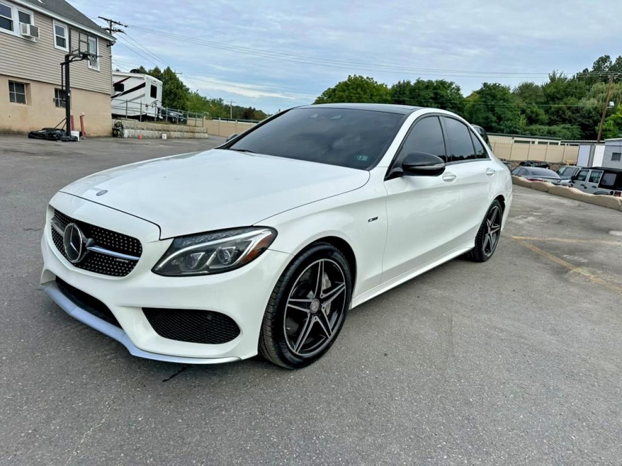 2016 Mercedes-Benz C-Class VIN 55SWF6EB9GU120167 — COPART salvage auction photo