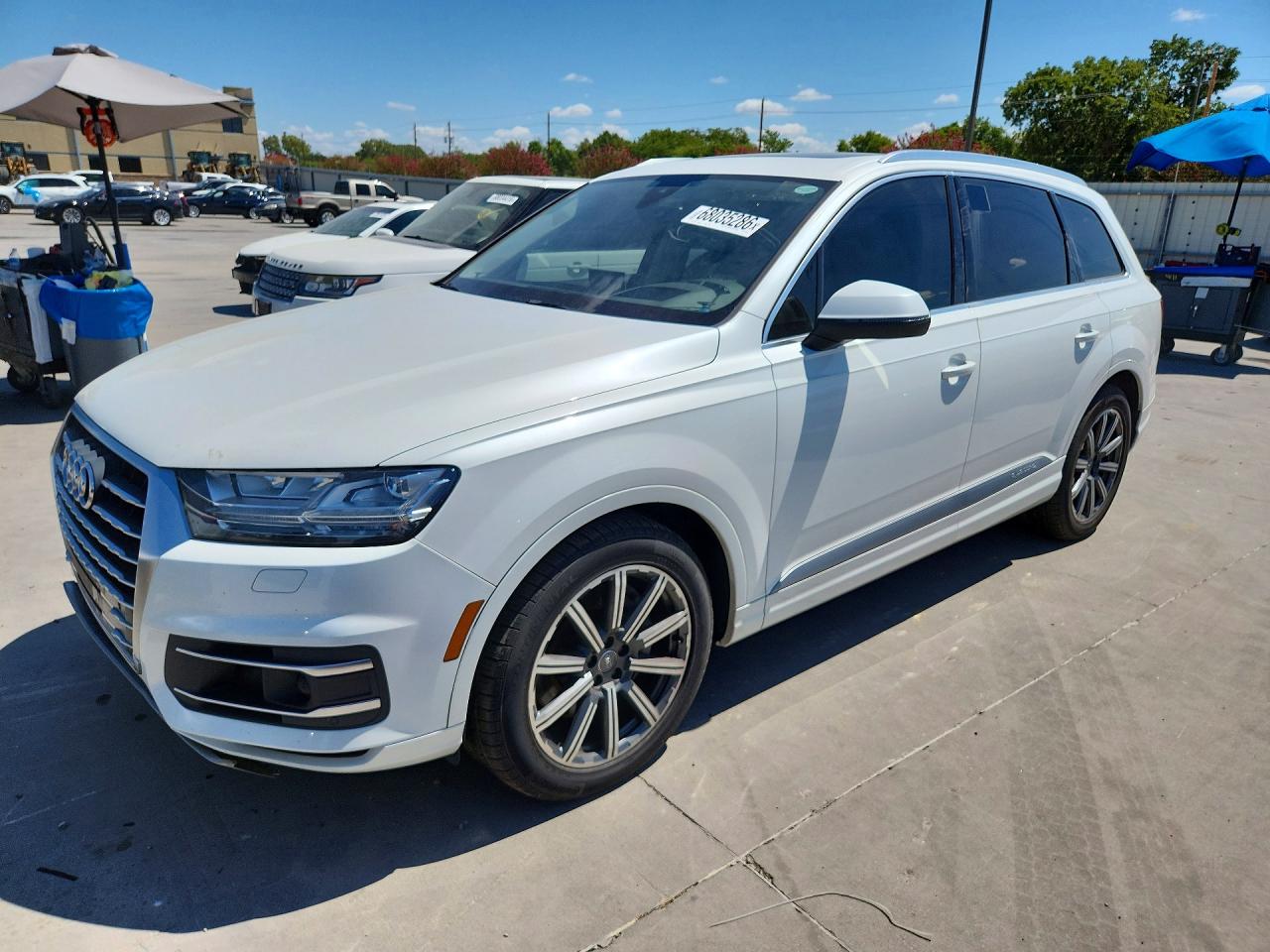 2017 Audi Q7 VIN WA1VABF73HD023435 — COPART salvage auction photo