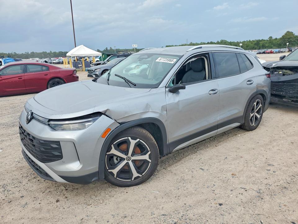 2026 Volkswagen Tiguan VIN 3VVFR7RM9TM099855 — COPART salvage auction photo