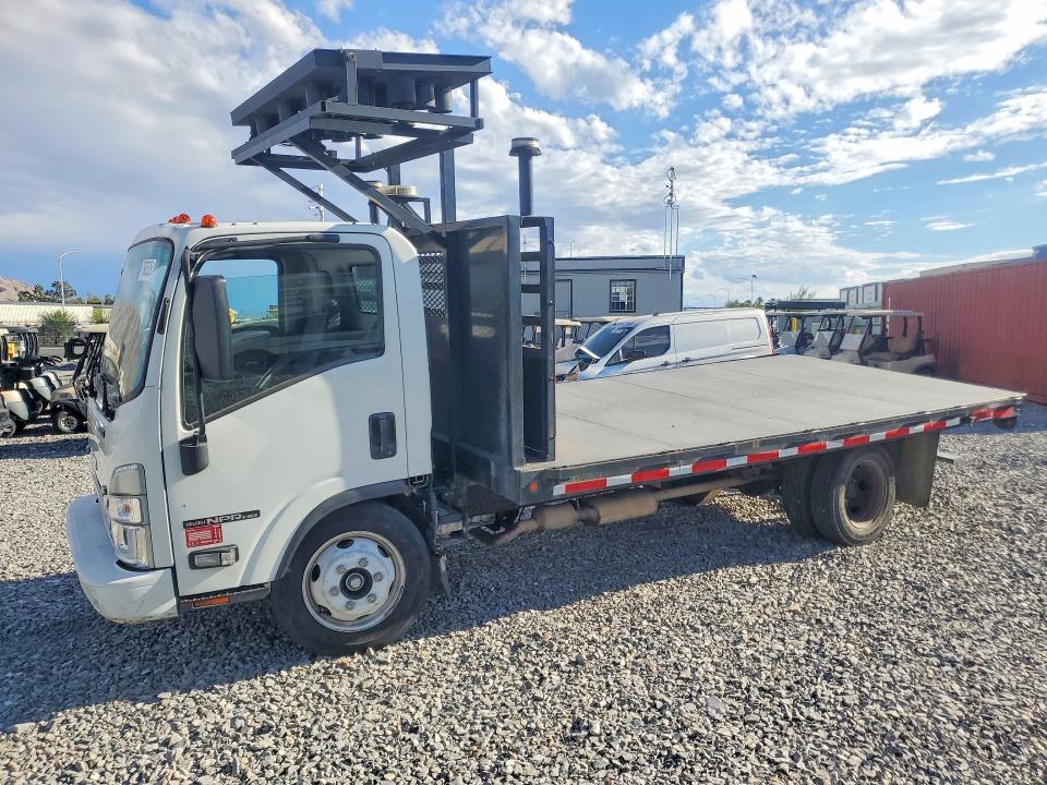 2023 Isuzu Npr VIN 54DC4W1D1PS203141 COPART salvage auction — SIDE, Salvage Title, sold $17,400 on 2026-10-08 (photo 1)