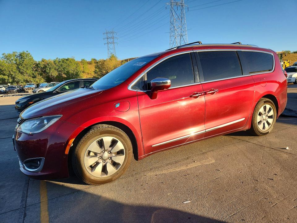 2018 Chrysler Pacifica VIN 2C4RC1N7XJR229478 — COPART salvage auction photo