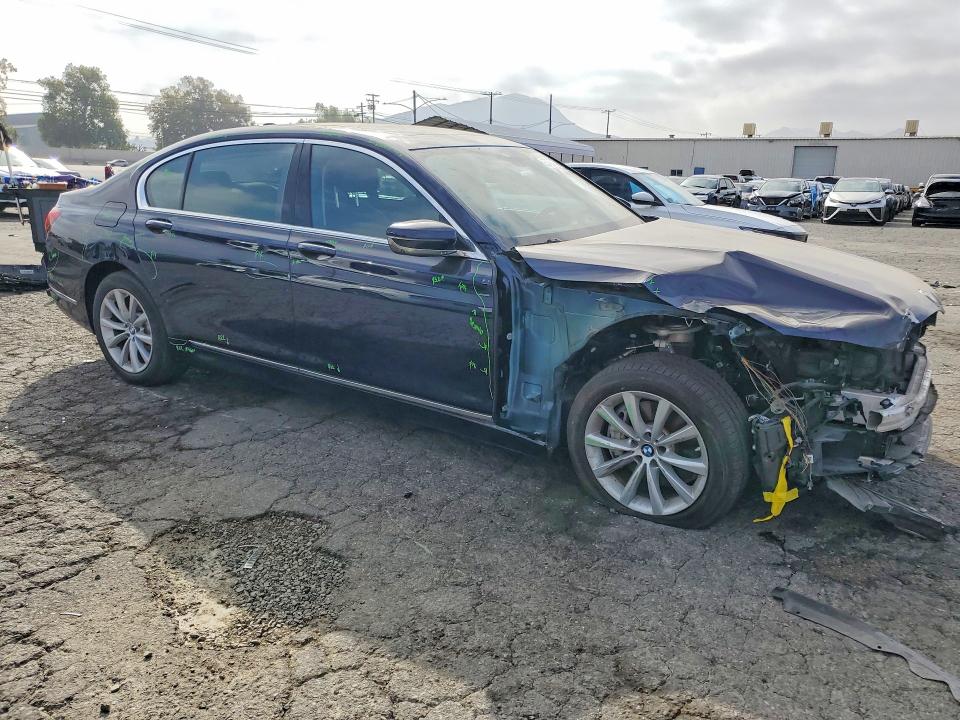 2020 BMW 7er VIN WBA7T2C02LGL17302 COPART salvage auction — FRONT END, Ca - Salvage Certificate, sold $11,000 on 2026-10-01 (photo 4)