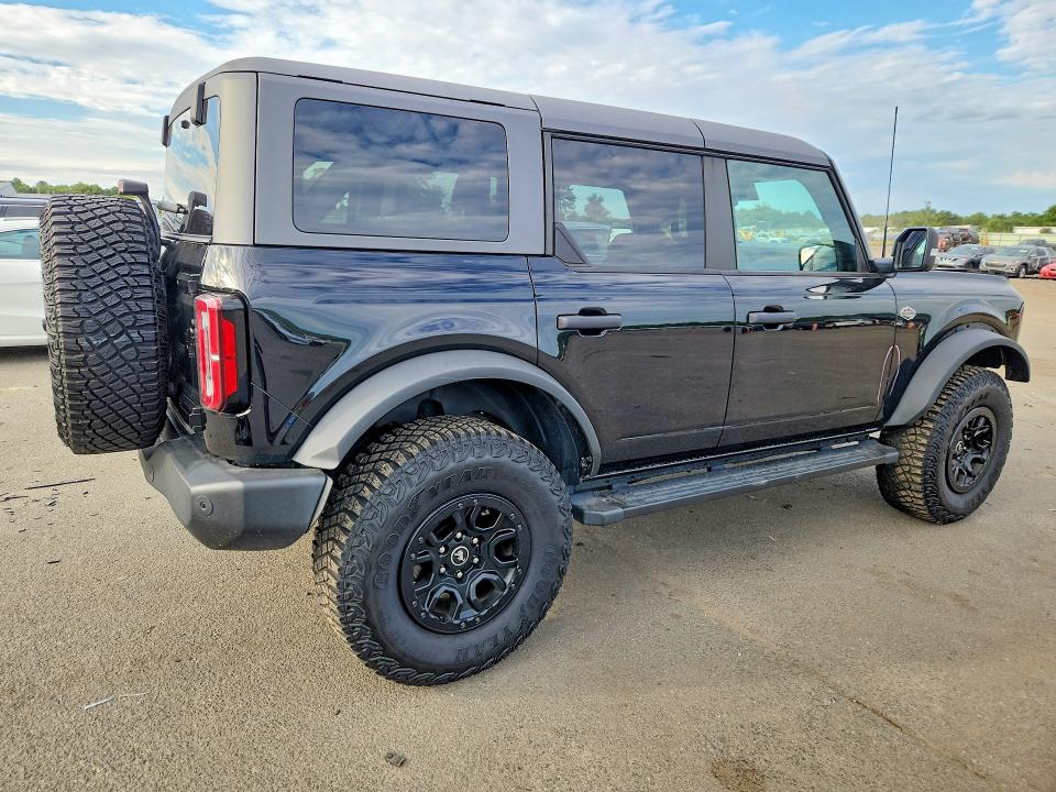2024 Ford Bronco VIN 1FMEE2BP8RLA42419 COPART salvage auction — FRONT END, NY - MV-907A SALVAGE CERTIFICATE, sold $23,700 on 2026-09-18 (photo 3)