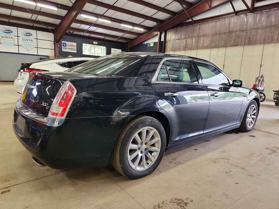 2013 Chrysler 300 VIN 2C3CCAET0DH666309 COPART salvage auction — MINOR DENT/SCRATCHES, MA - CERTIFICATE OF TITLE, sold $475 on 2026-10-08 (photo 3)