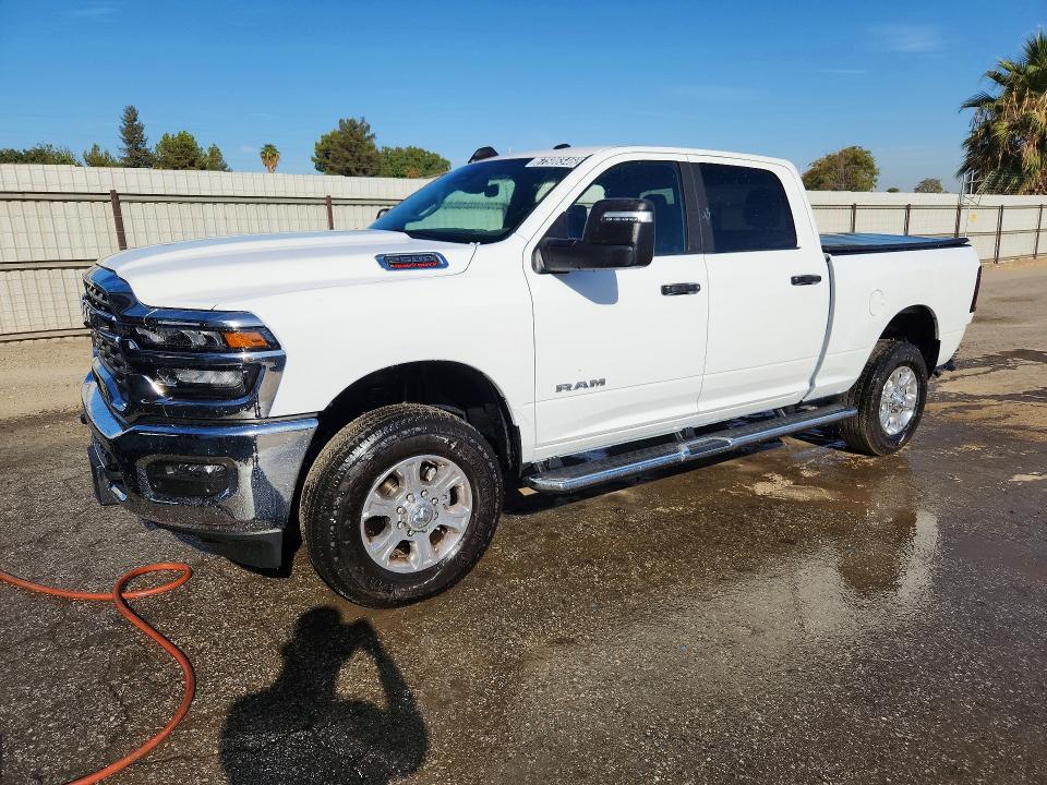 2026 Ram 2500 VIN 3C6UR5DJ8TG327616 — COPART salvage auction photo