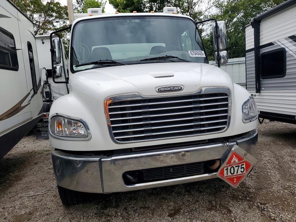 2021 Freightliner All other VIN 3ALACXFC6MDMK3446 COPART salvage auction — ALL OVER, SC, sold $6,400 on 2026-10-15 (photo 5)