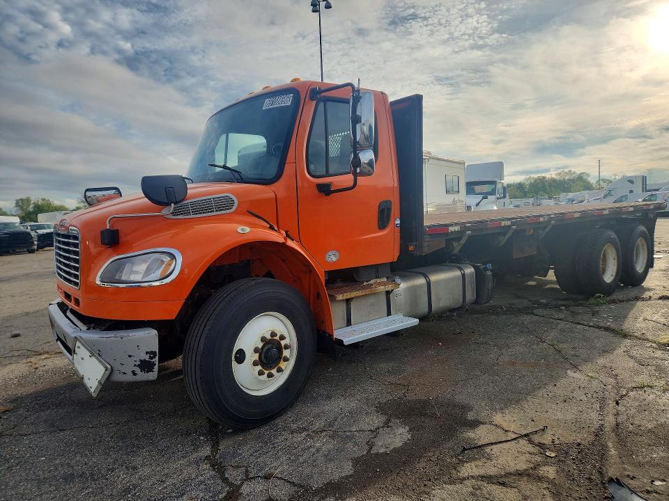2018 Freightliner M2 VIN 1FVHCYFE8JHJU0073 — COPART salvage auction photo