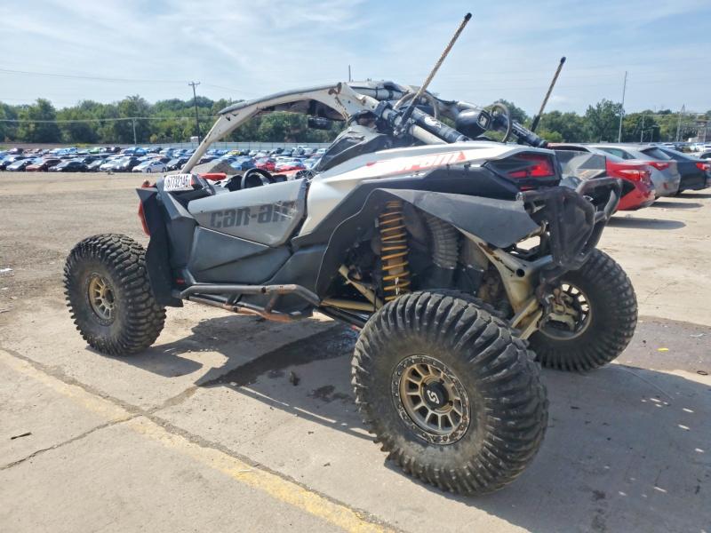 2019 Can-am/ brp Maverick VIN 3JBVXAW46KK001119 COPART salvage auction — ROLLOVER, KY - BILL OF SALE/PART ONLY/NO TITL, sold $8,300 on 2026-09-30 (photo 3)