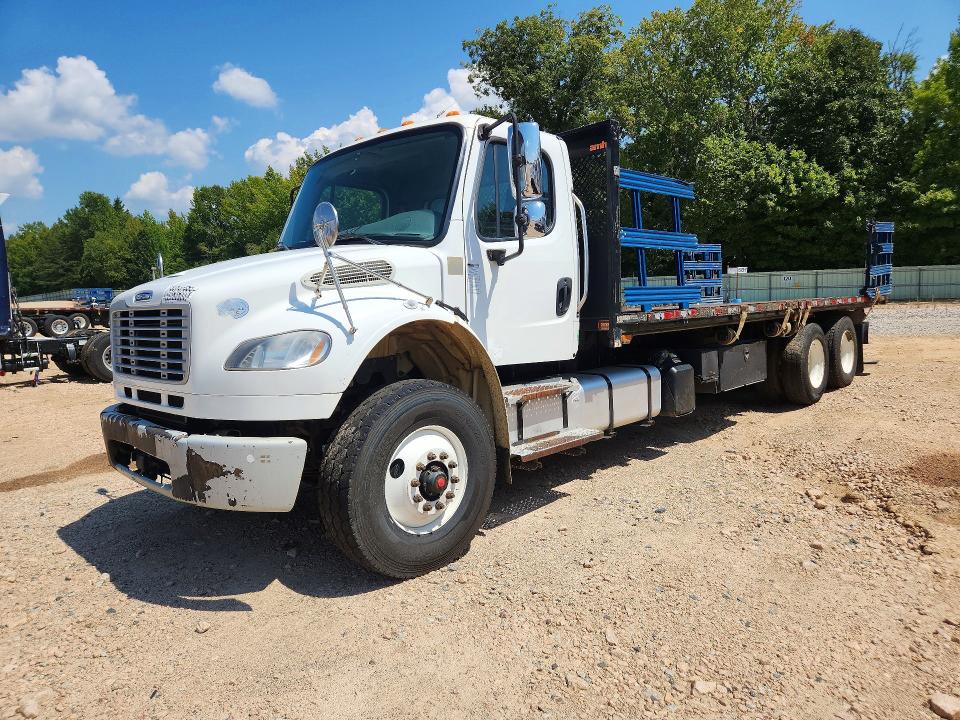 2017 Freightliner M2 VIN 1FVHCYCY4HHHN2458 — COPART salvage auction photo