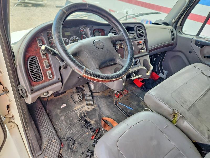 2011 Frht - freightliner M2 VIN 1FVACWDT1BHBA7407 COPART salvage auction — BURN, TX - SALVAGE VEHICLE TITLE (P), sold $225 on 2026-09-21 (photo 8)