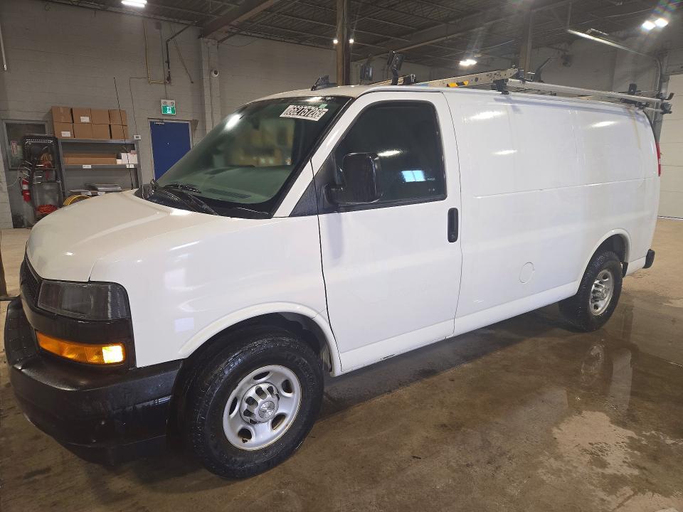 2019 Chevrolet Express 3500 VIN 1GCZGGFG0K1347289 — COPART salvage auction photo