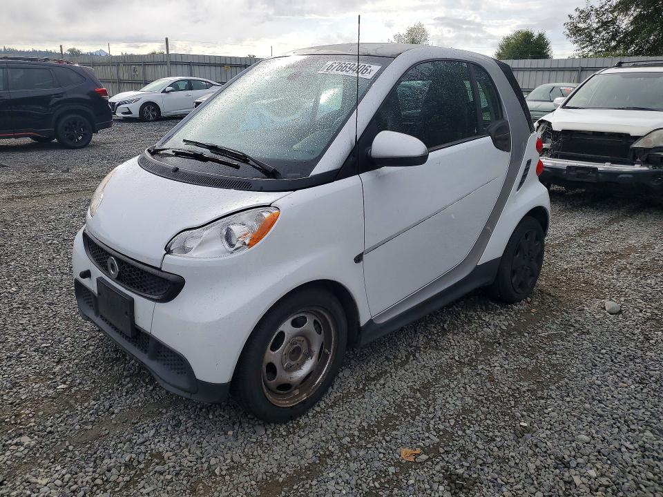 2014 Smart Fortwo VIN WMEEJ3BAXEK778085 COPART salvage auction — MECHANICAL, WA - VEHICLE CERT OF OWNERSHIP-TITL, sold $225 on 2026-09-14 (photo 1)