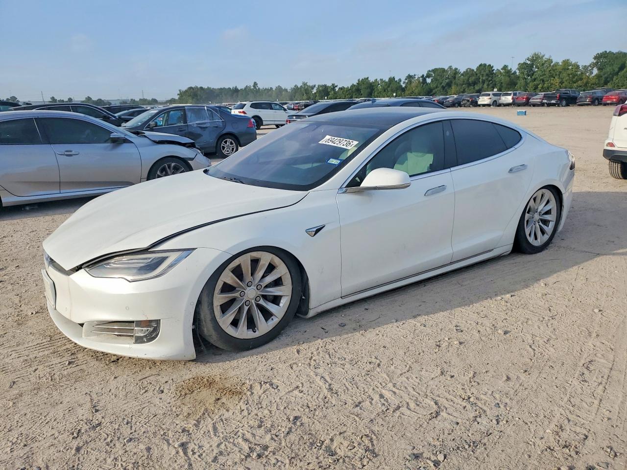 2020 Tesla Model S VIN 5YJSA1E29LF363165 — COPART salvage auction photo