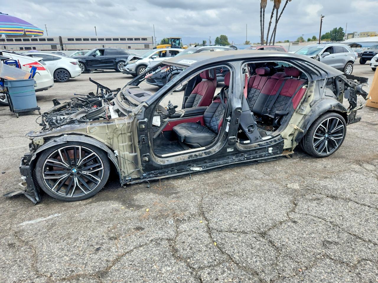 2024 BMW 7er VIN WBA23EH06RCT09420 — COPART salvage auction photo