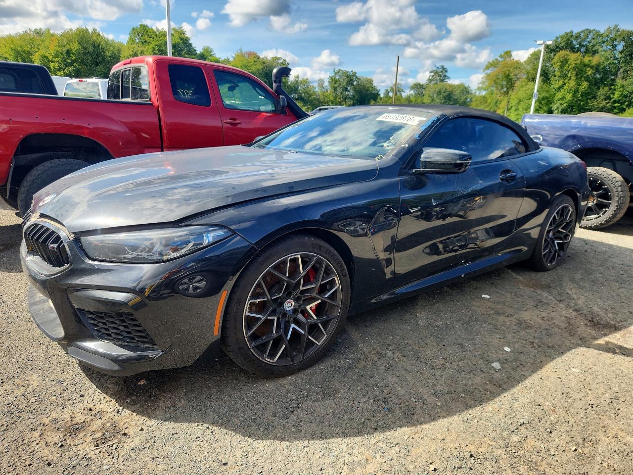 2023 BMW M8 VIN WBSDZ0C0XPCM22524 — COPART salvage auction photo