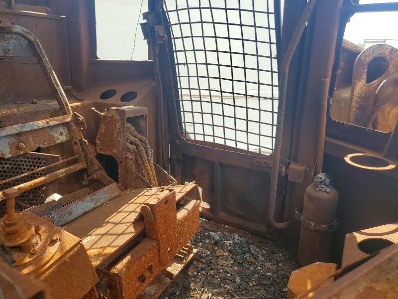 2010 John deere 843 VIN 1DW843KXTA0630318 COPART salvage auction — BURN, MS - BILL OF SALE, sold $775 on 2026-09-18 (photo 5)