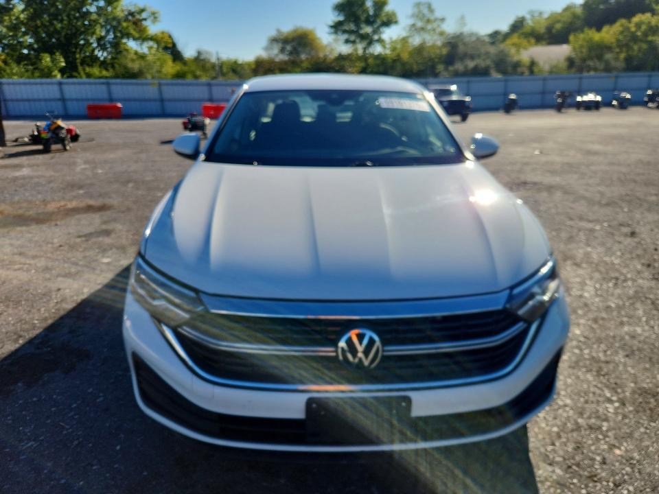 2024 Volkswagen Jetta VIN 3VW5M7BU8RM085177 COPART salvage auction — SIDE, PA - CERTIFICATE OF SALVAGE, sold $4,600 on 2026-10-03 (photo 5)